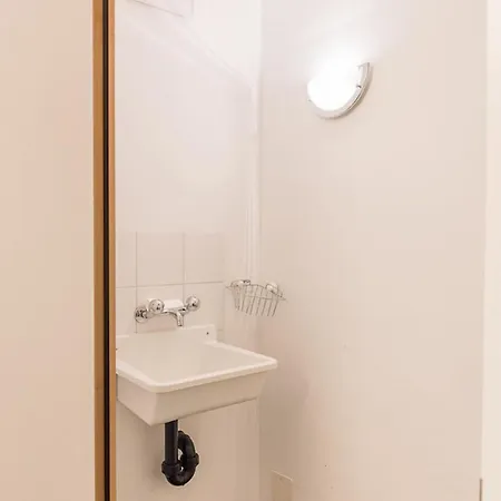 Апартаменты Chesa Rivarel - Понтрезина