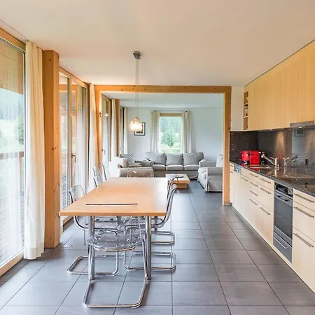 Chesa Rivarel - Апартаменты Понтрезина