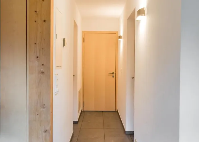 Chesa Rivarel - Apartment